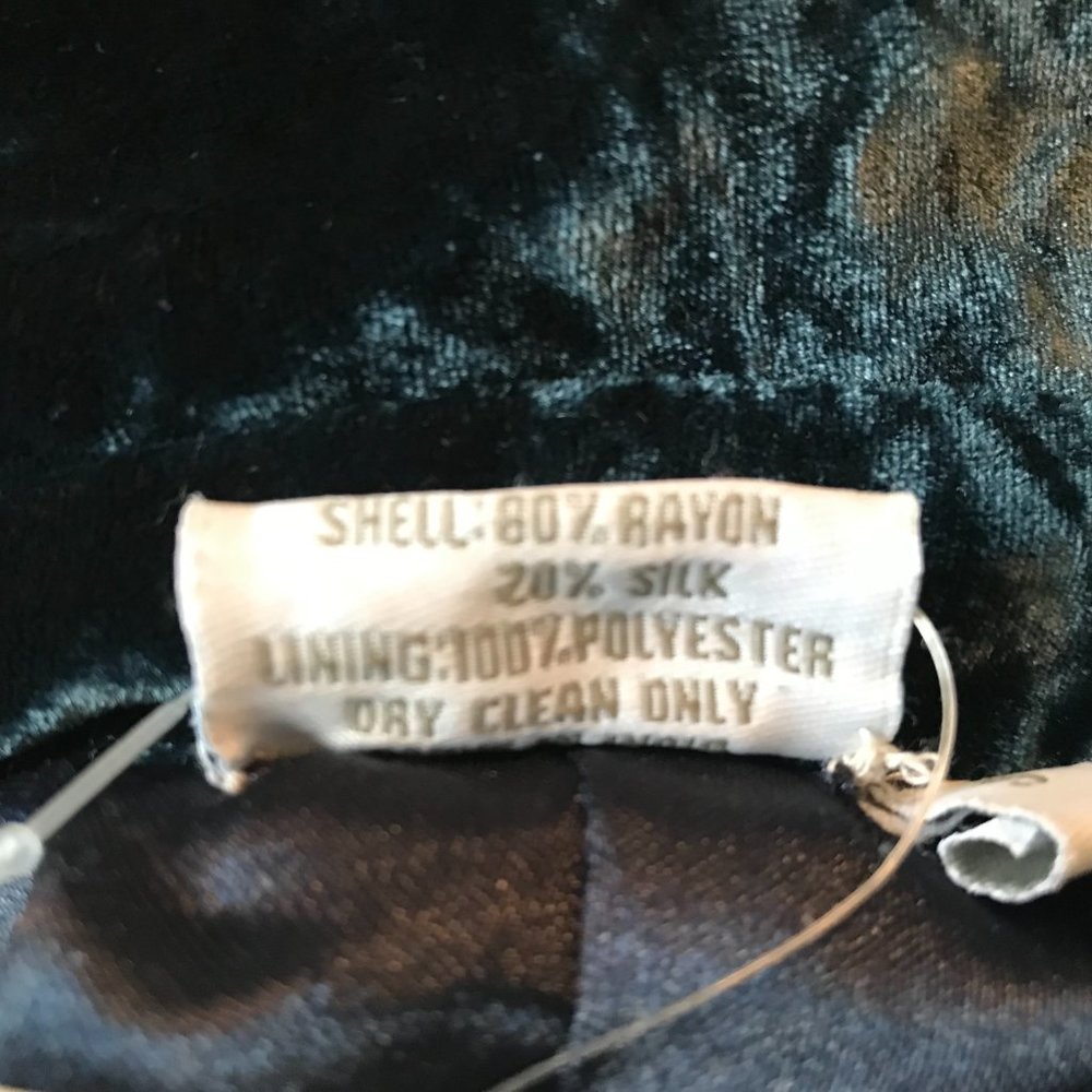 Sana | Blue Embroidered Velvet Jacket - Picture 7 of 8